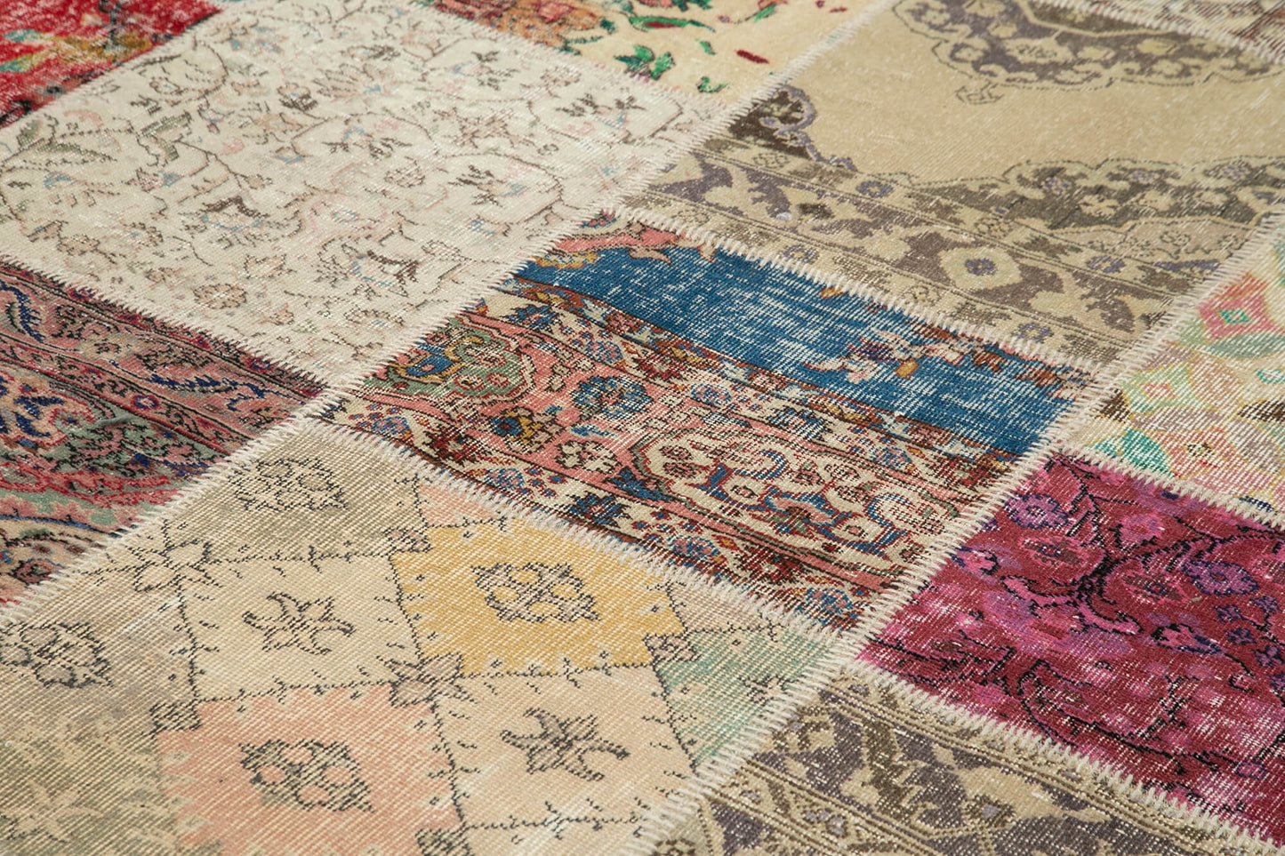 10x13 Beige Patchwork Rug - 15156