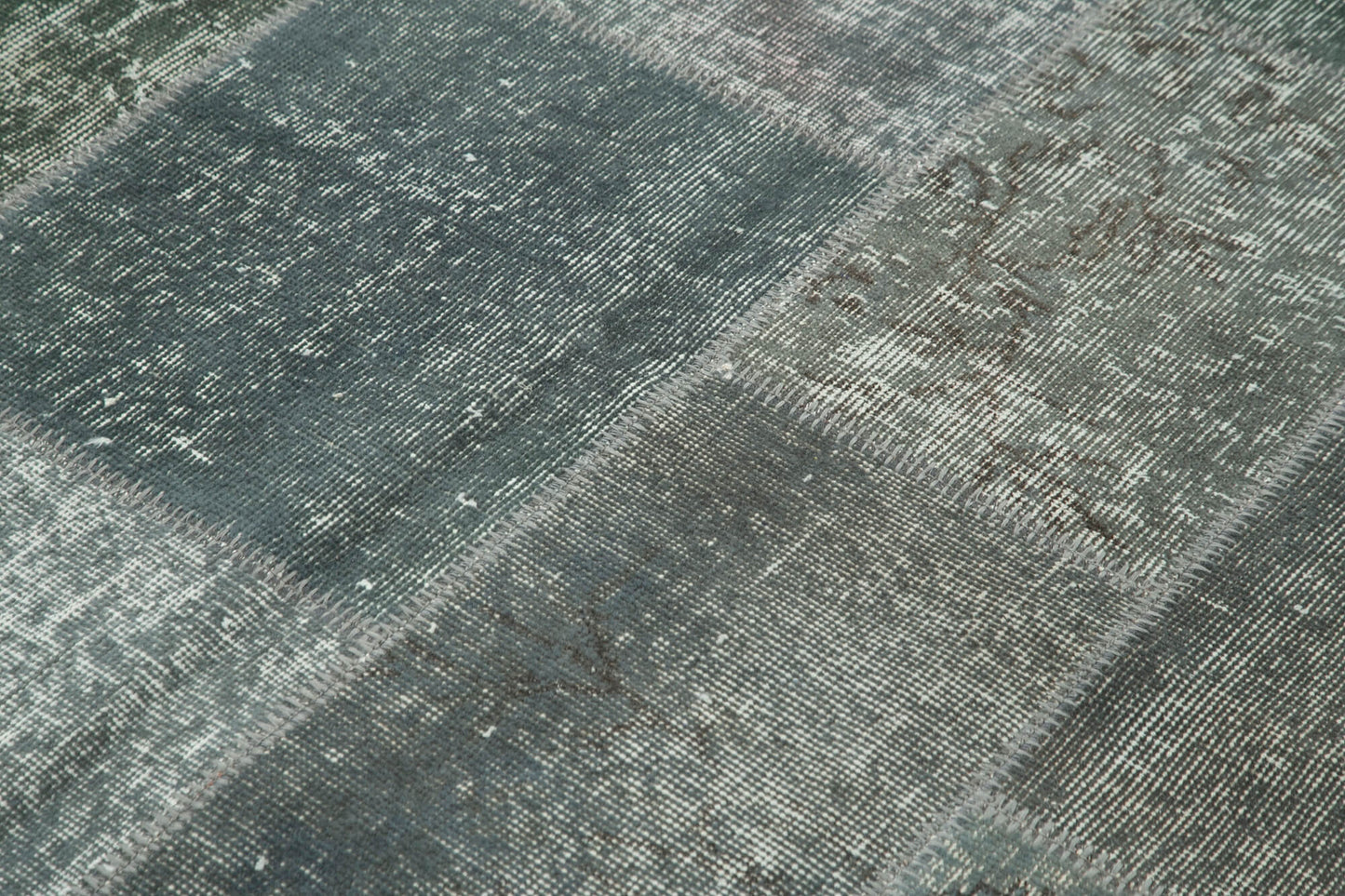 6x8 Grey Patchwork Rug - 20264