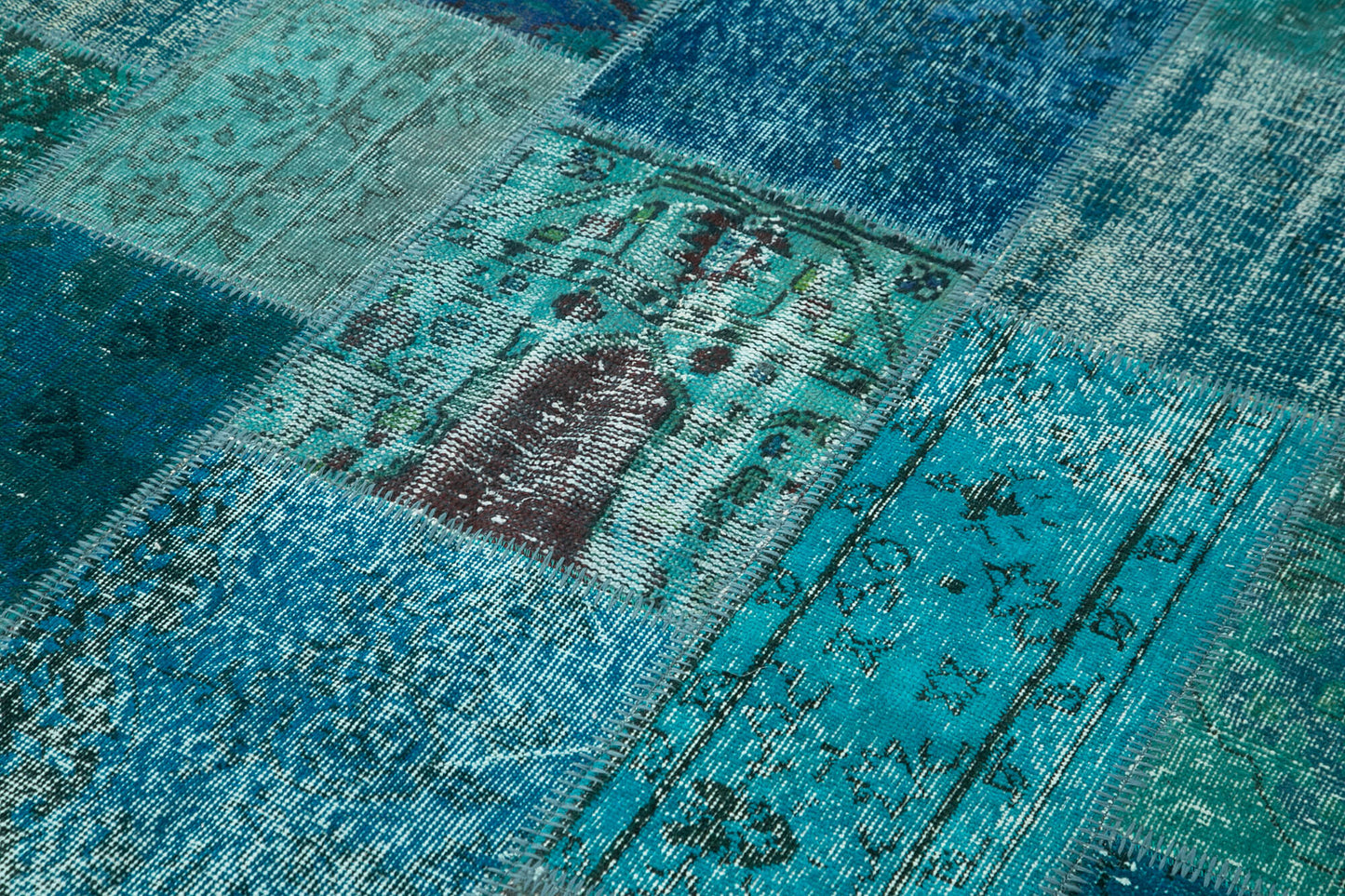 6x8 Turquoise Patchwork Rug - 20915