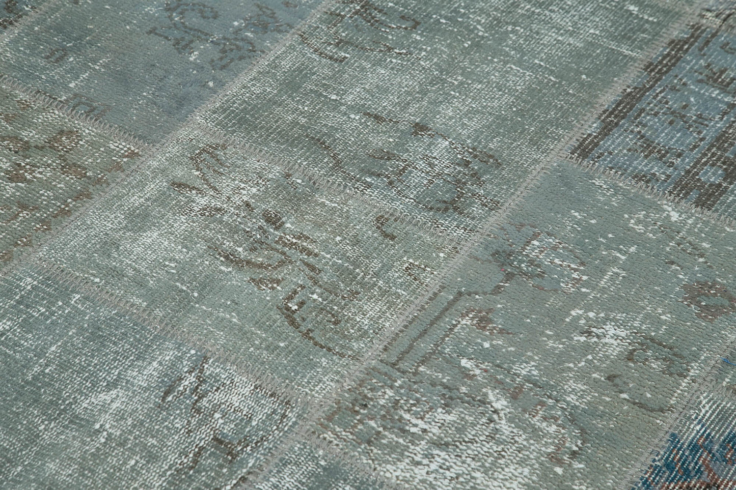 6x8 Grey Patchwork Rug - 20958