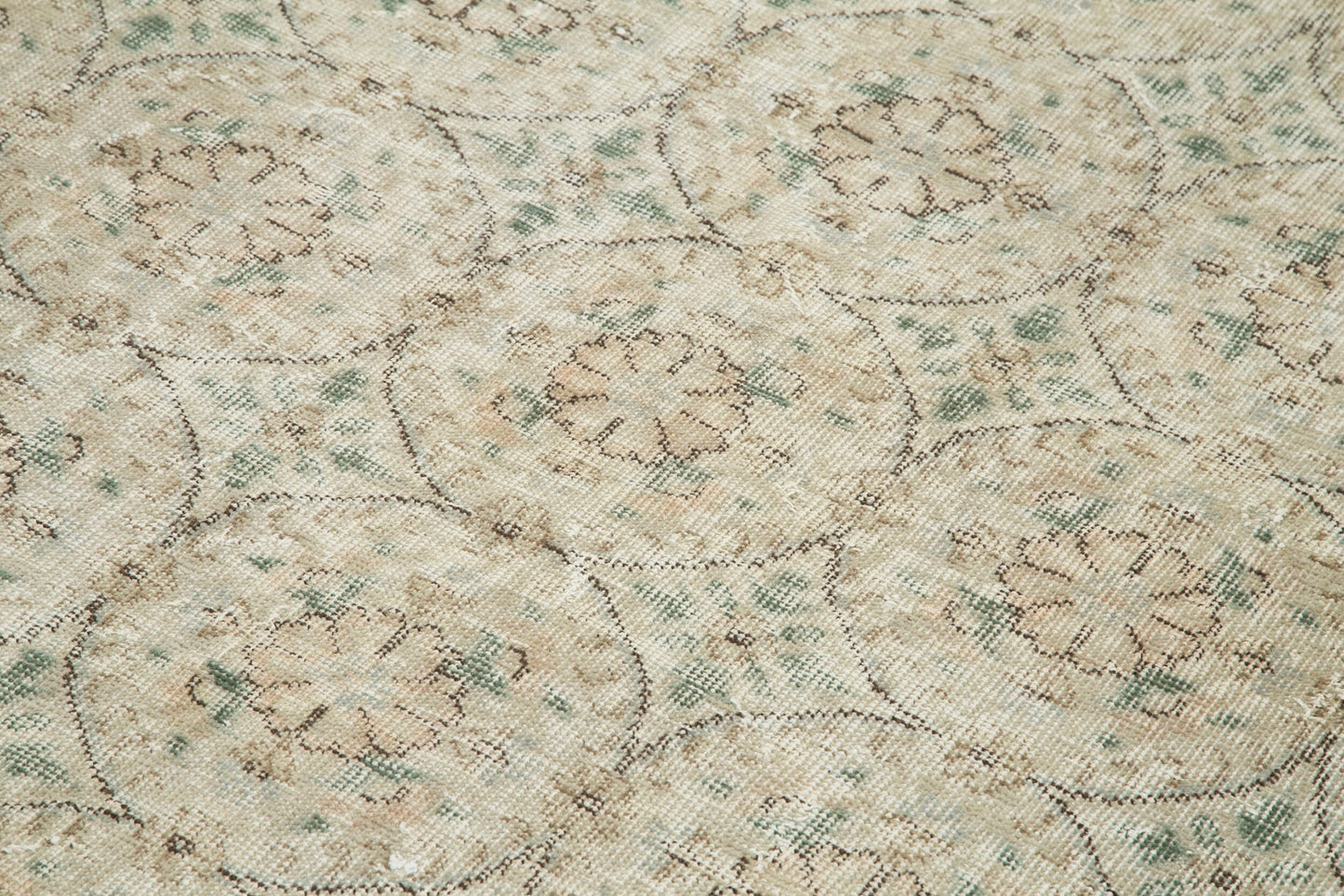 5x8 Beige Bohemian Rug - 21801