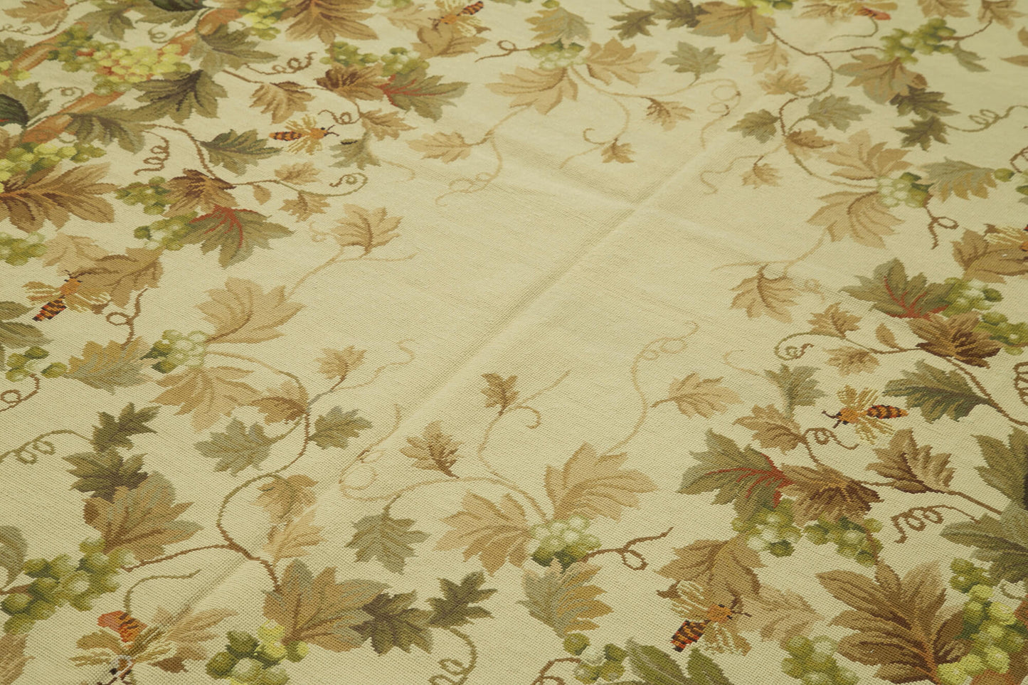 6x9 Beige Needlepoint Kilim Rug - 22098