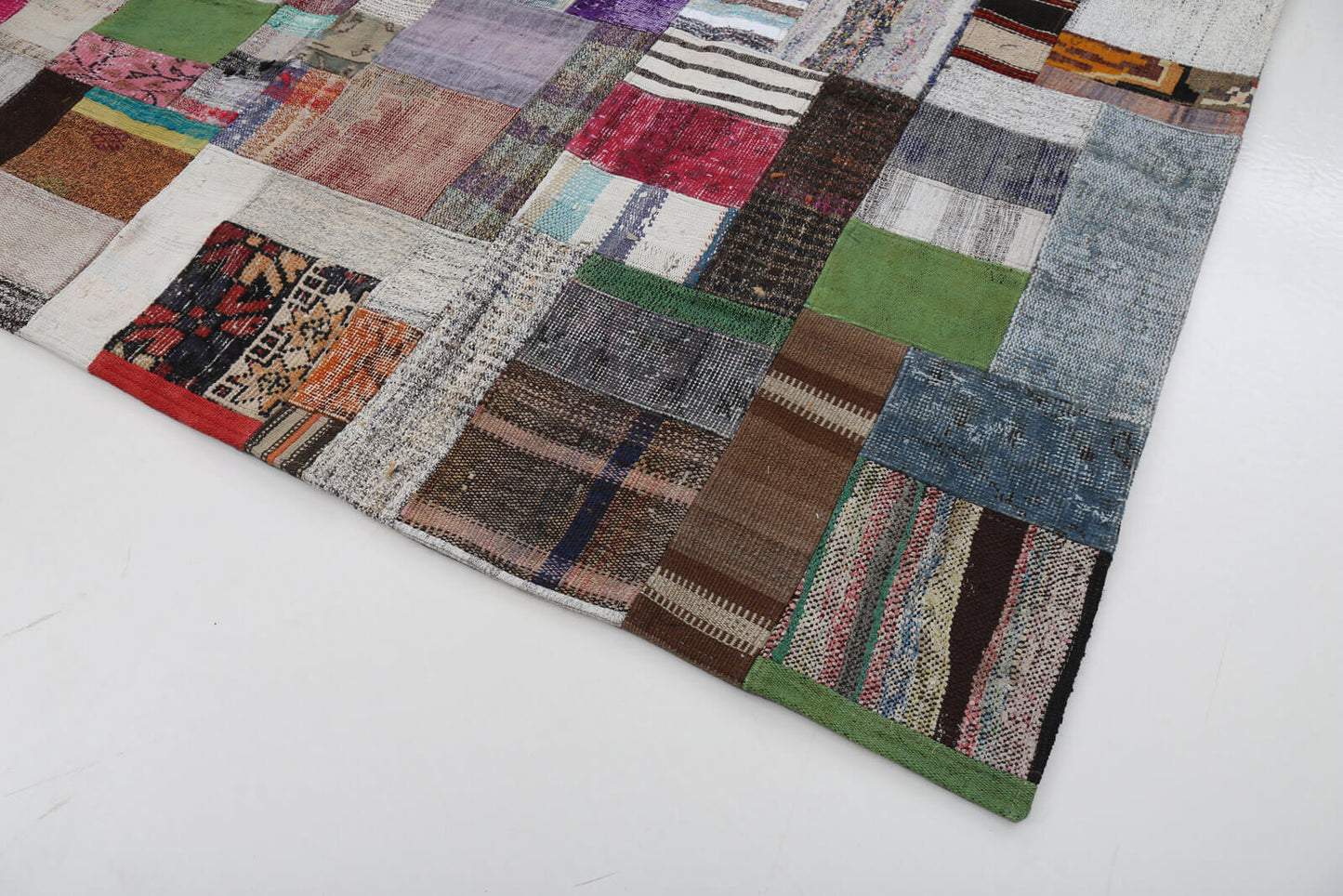 6x10 Multicolor Kilim Patchwork Rug - 22505