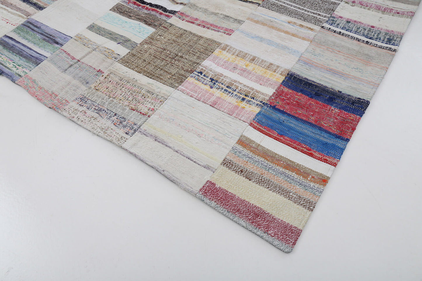 10x13 Beige Kilim Patchwork Rug - 22585
