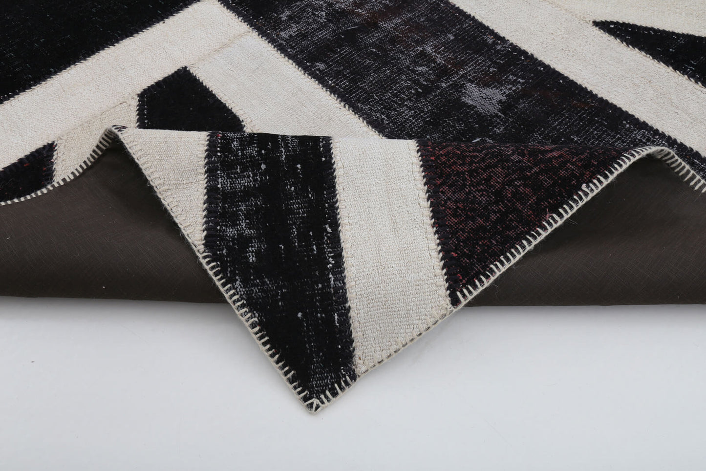 7x10 British Flag Patchwork Rug - 22608