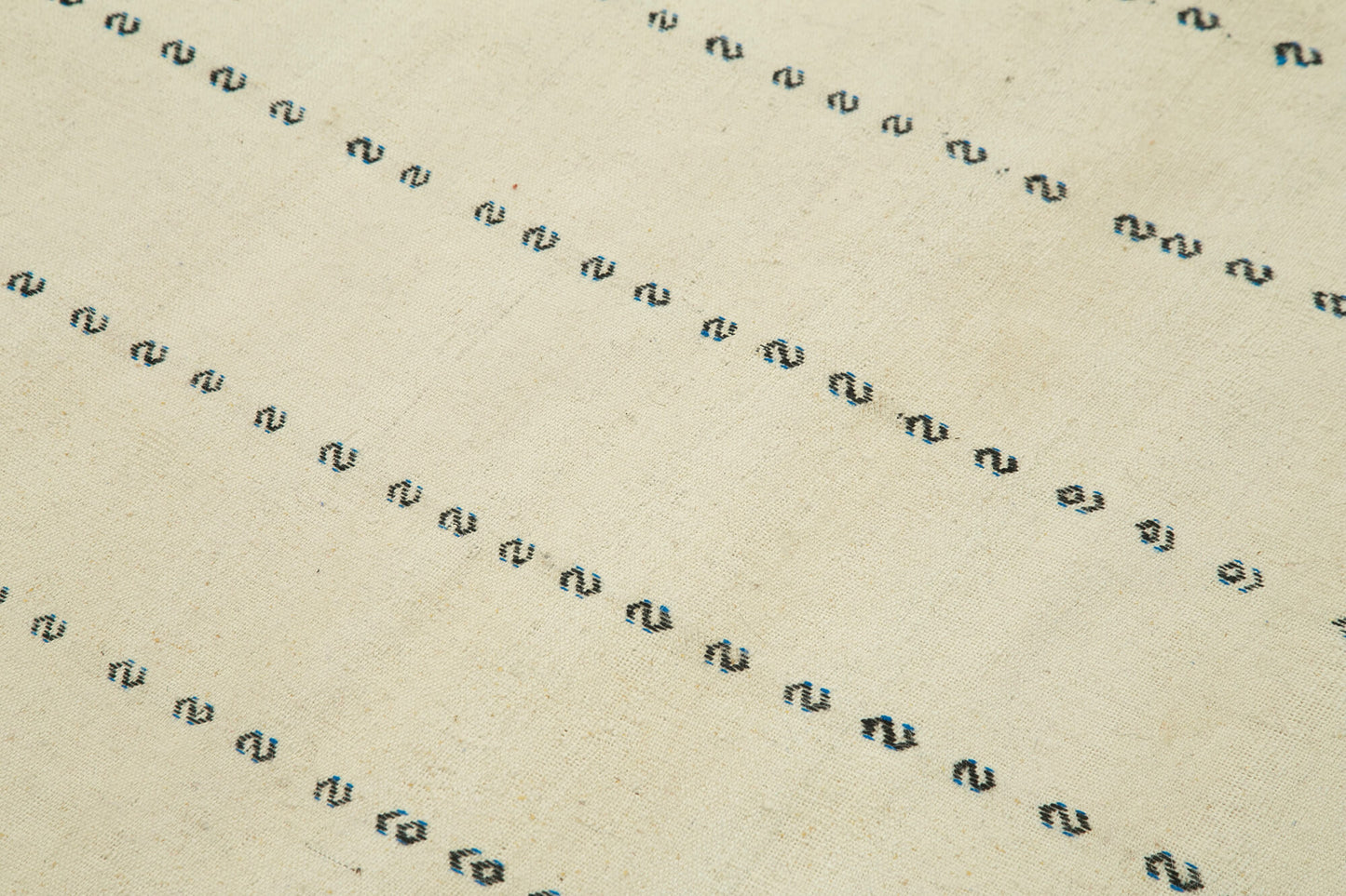 4x10 White Oriental Kilim Rug - 23484