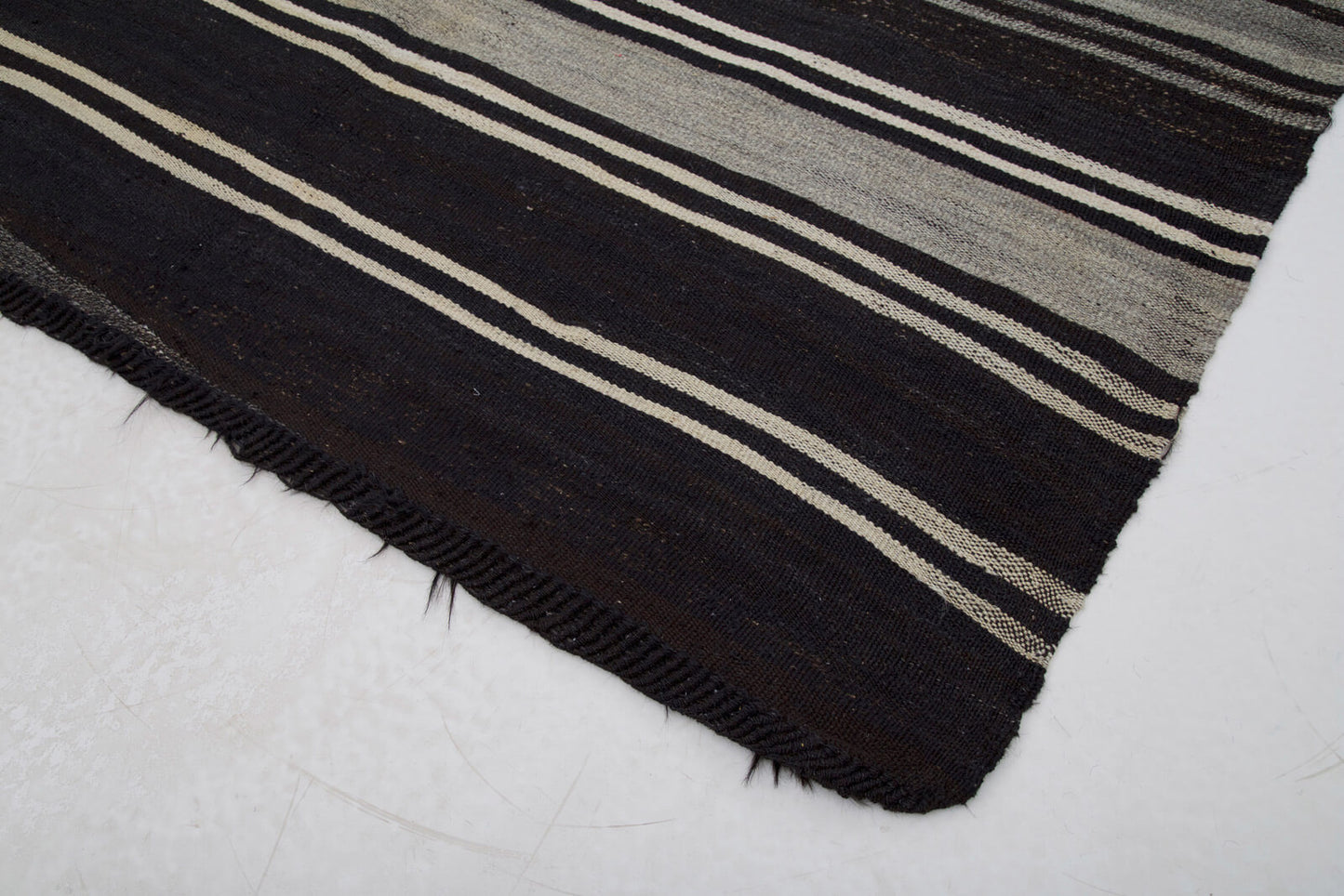 6x10 Brown Vintage Turkish Kilim Rug - 23631