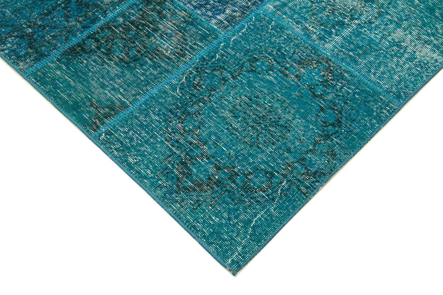 7x10 Turquoise Patchwork Rug - 23953