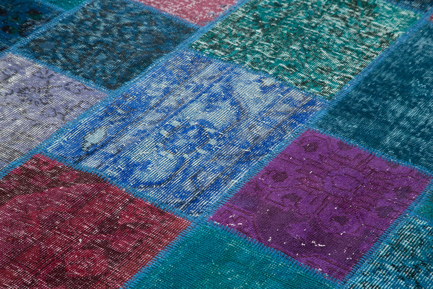 7x10 Turquoise Patchwork Rug - 24011