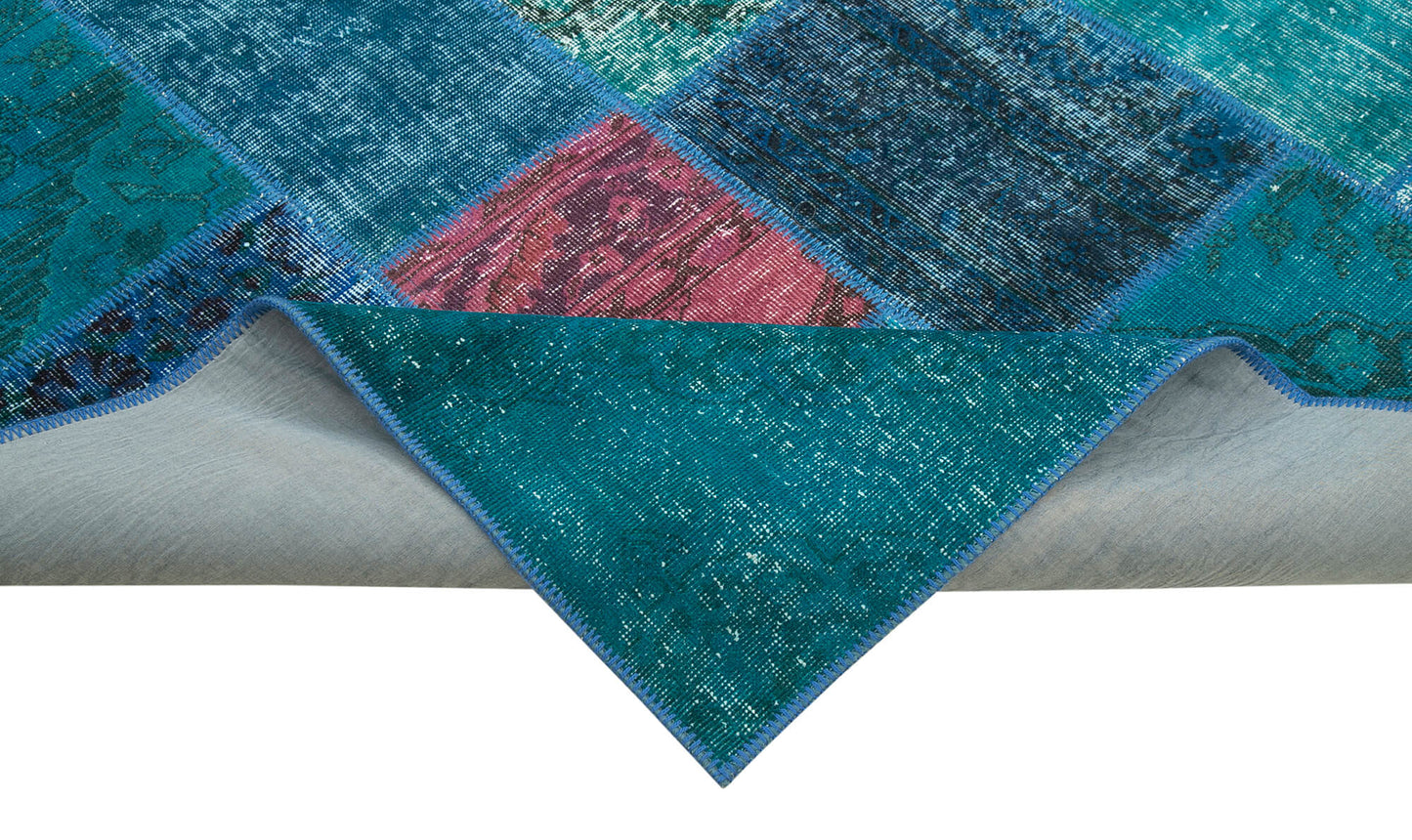 7x10 Turquoise Patchwork Rug - 24011