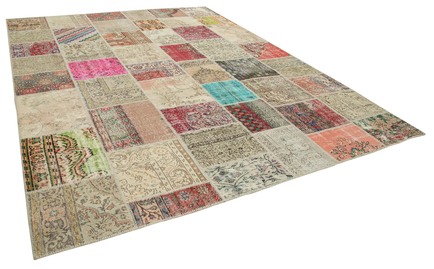10x13 Beige Patchwork Rug - 24096