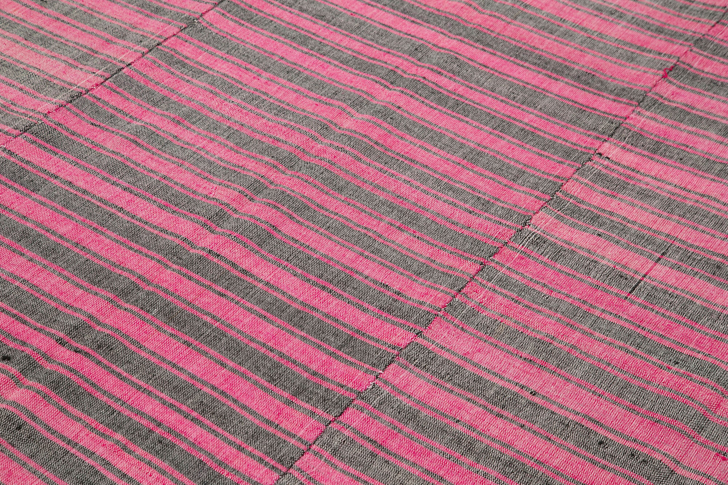 6x9 Pink Vintage Kilim Rug - 28574