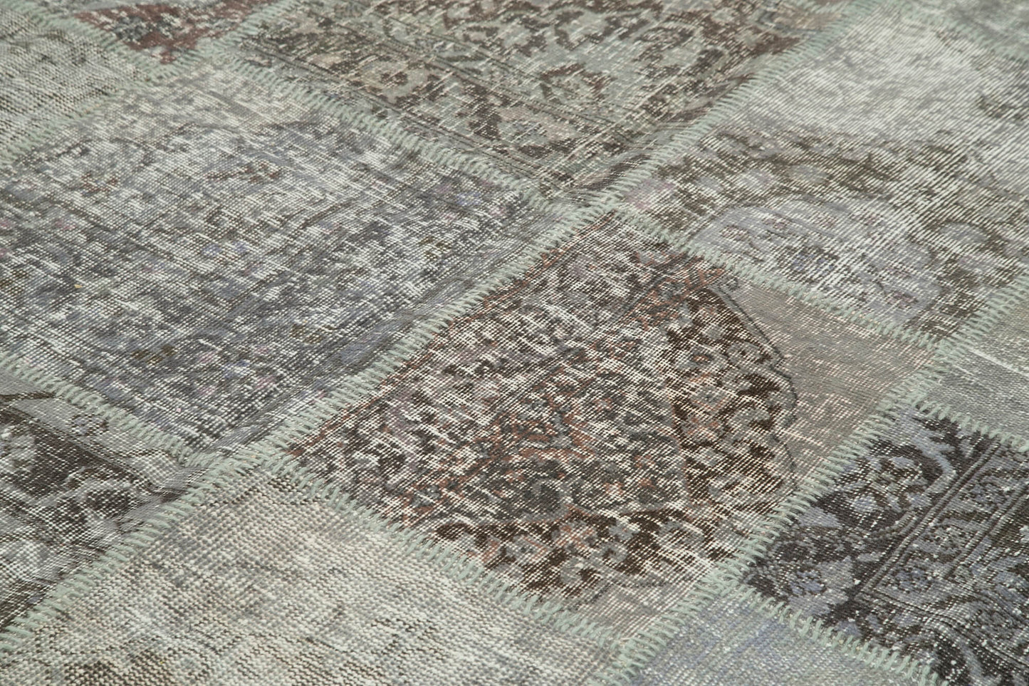 8x12 Grey Patchwork Rug- 28879