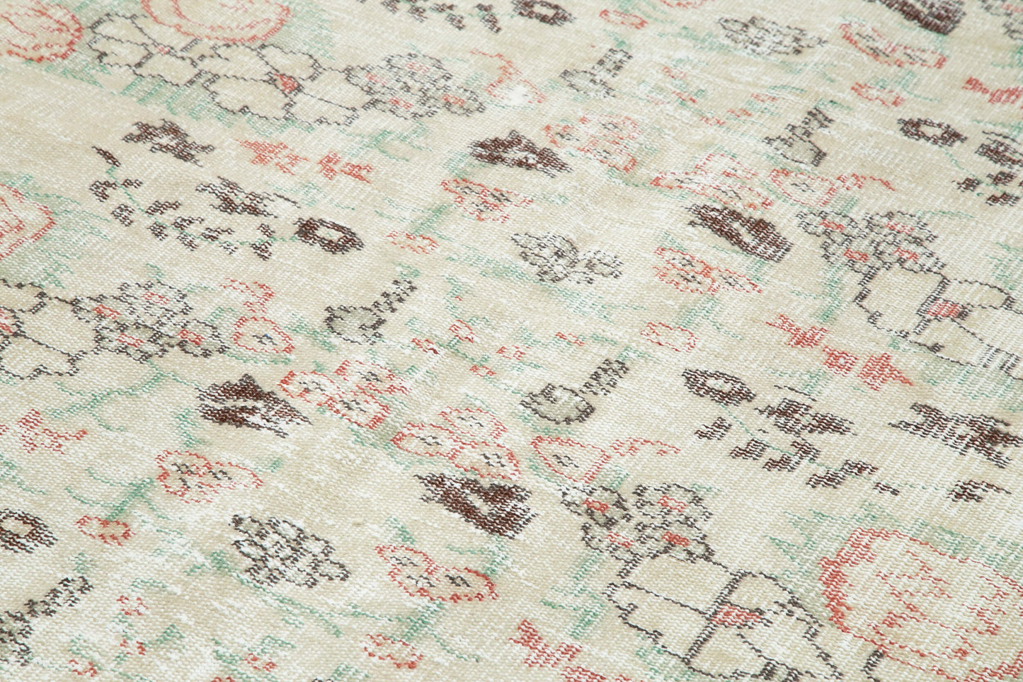 6x9 Beige Turkish Vintage Area Rug - 29774