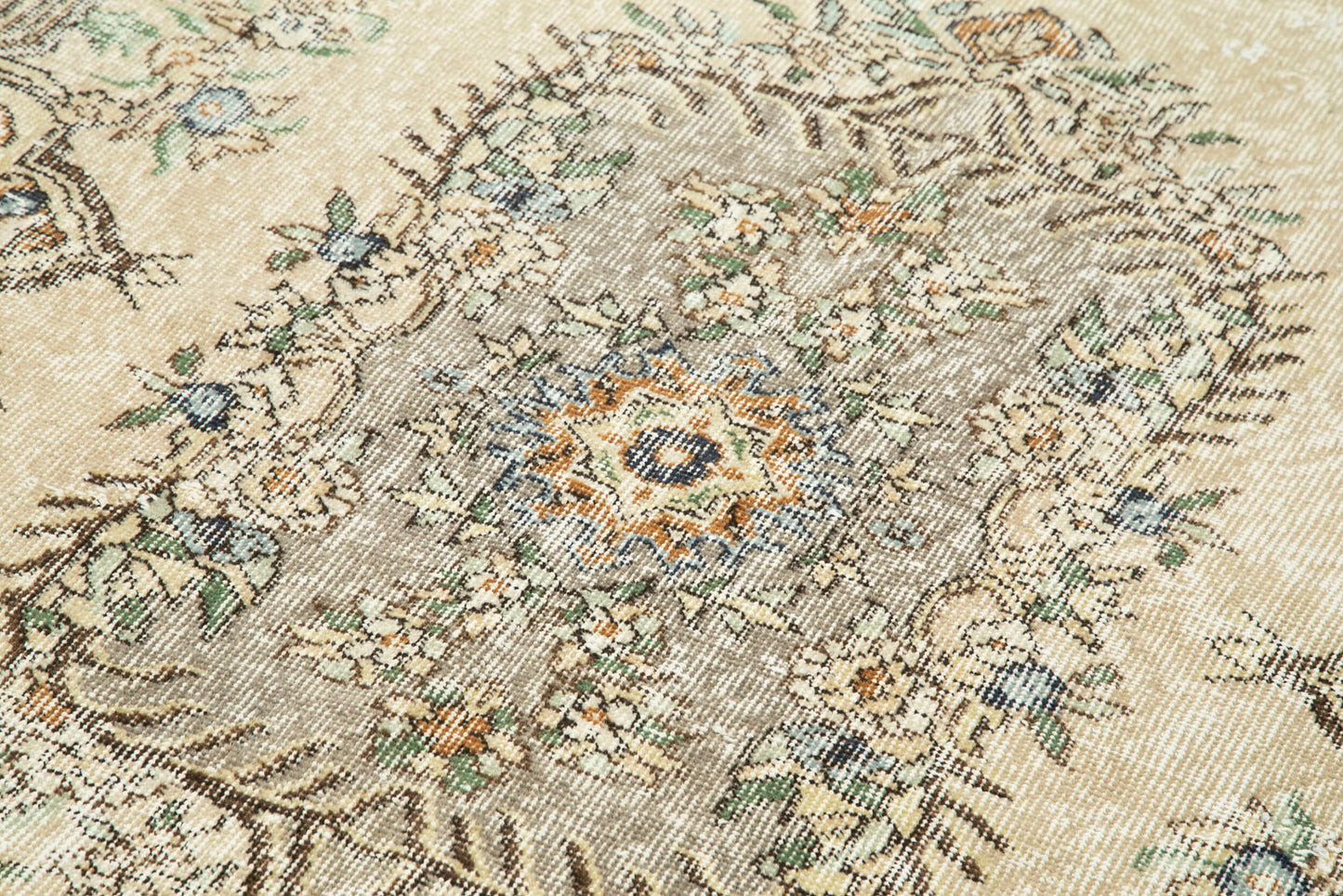 4x8 Beige Turkish Vintage Area Rug - 29780