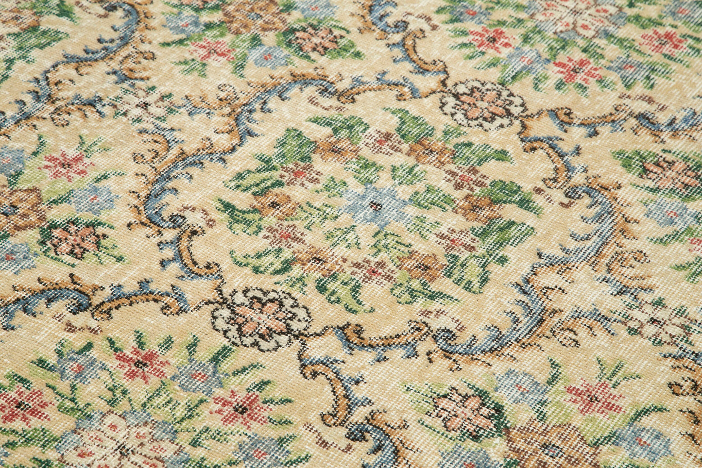 5x9 Beige Bohemian Rug - 29987