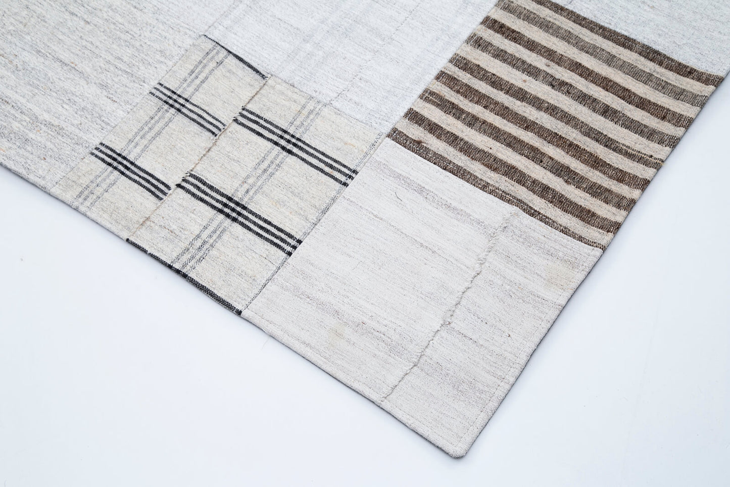 10x13 White Kilim Patchwork Rug - 30572