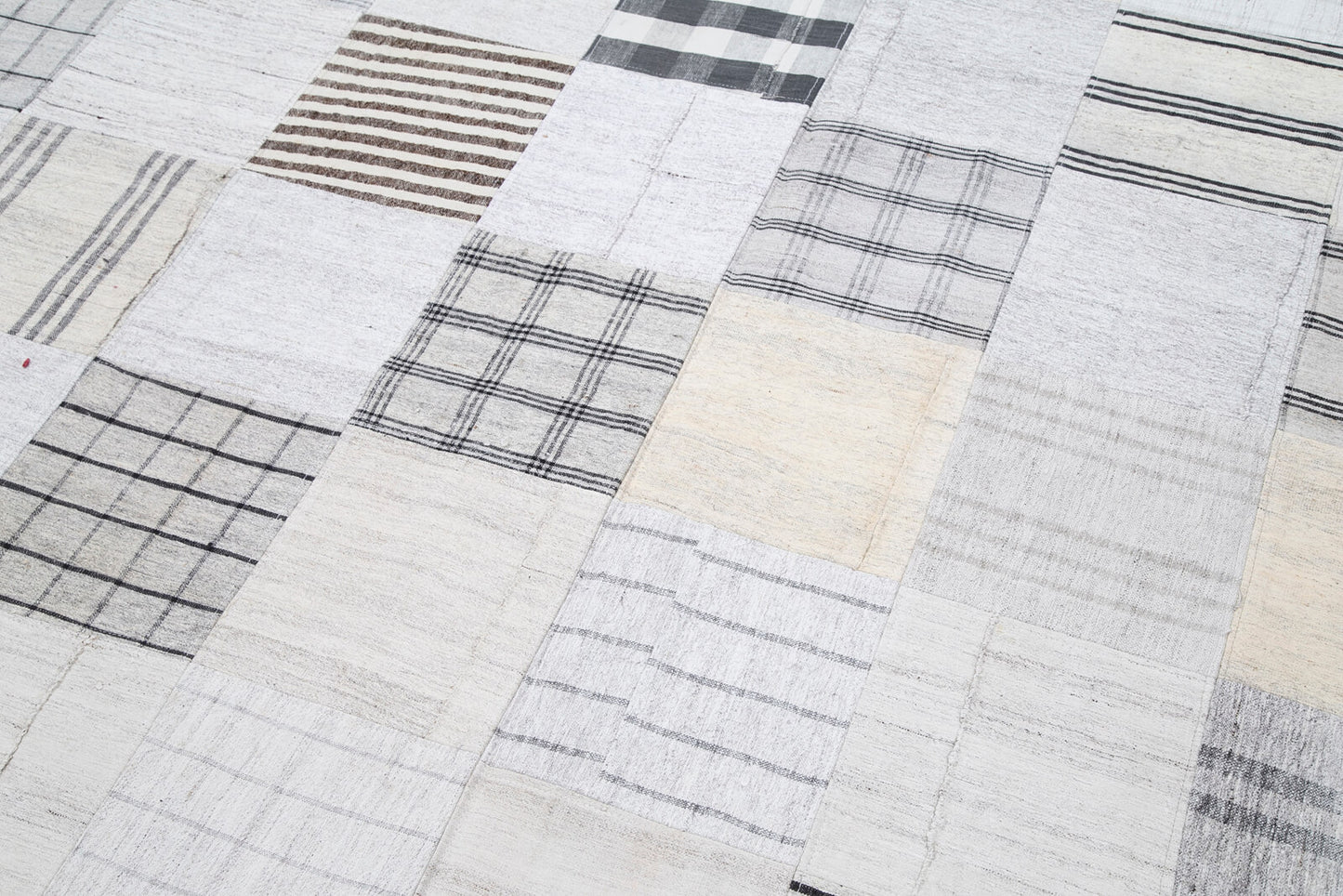 10x13 Beige Kilim Patchwork Rug - 30580