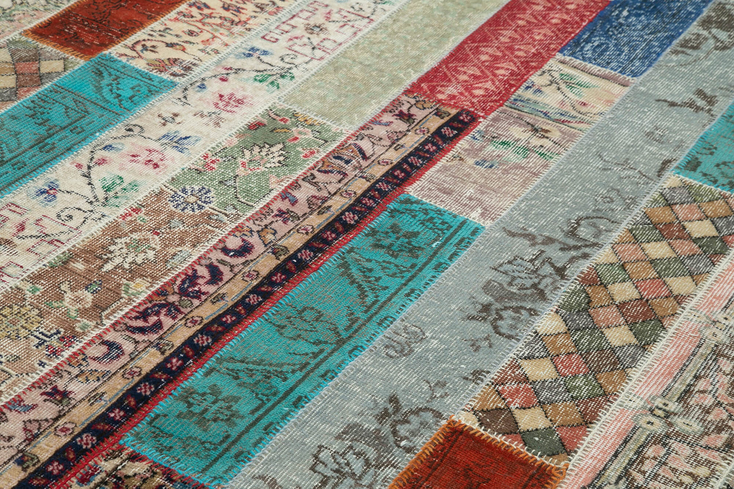 7x10 Multicolor Modern Patchwork Rug - 31045