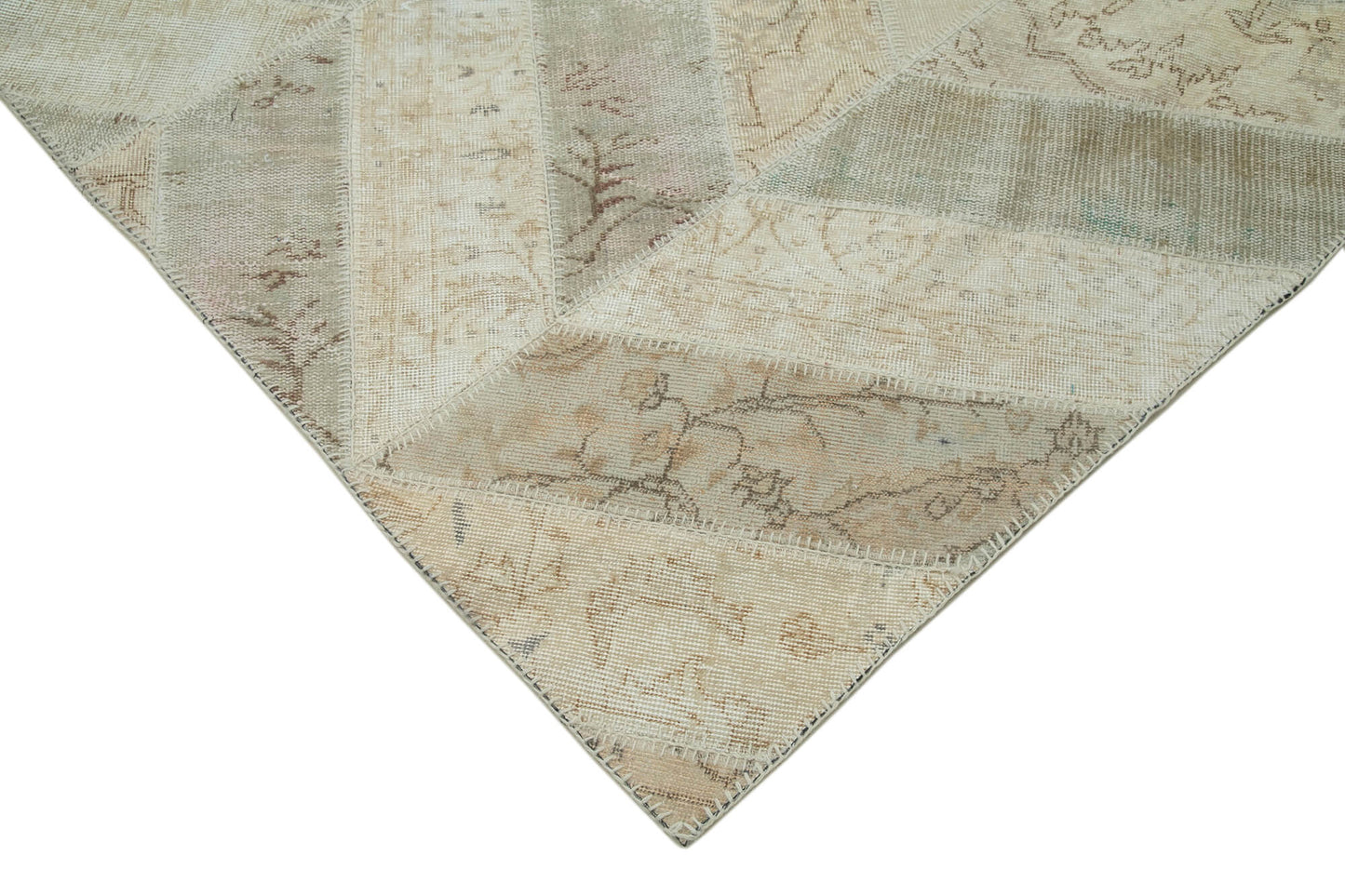 8x10 Beige Modern Patchwork Rug - 31141