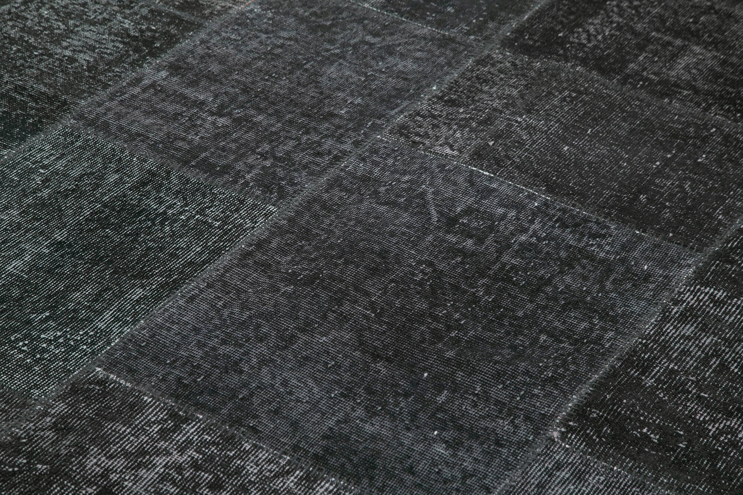 6x10 Black Patchwork Rug - 31438