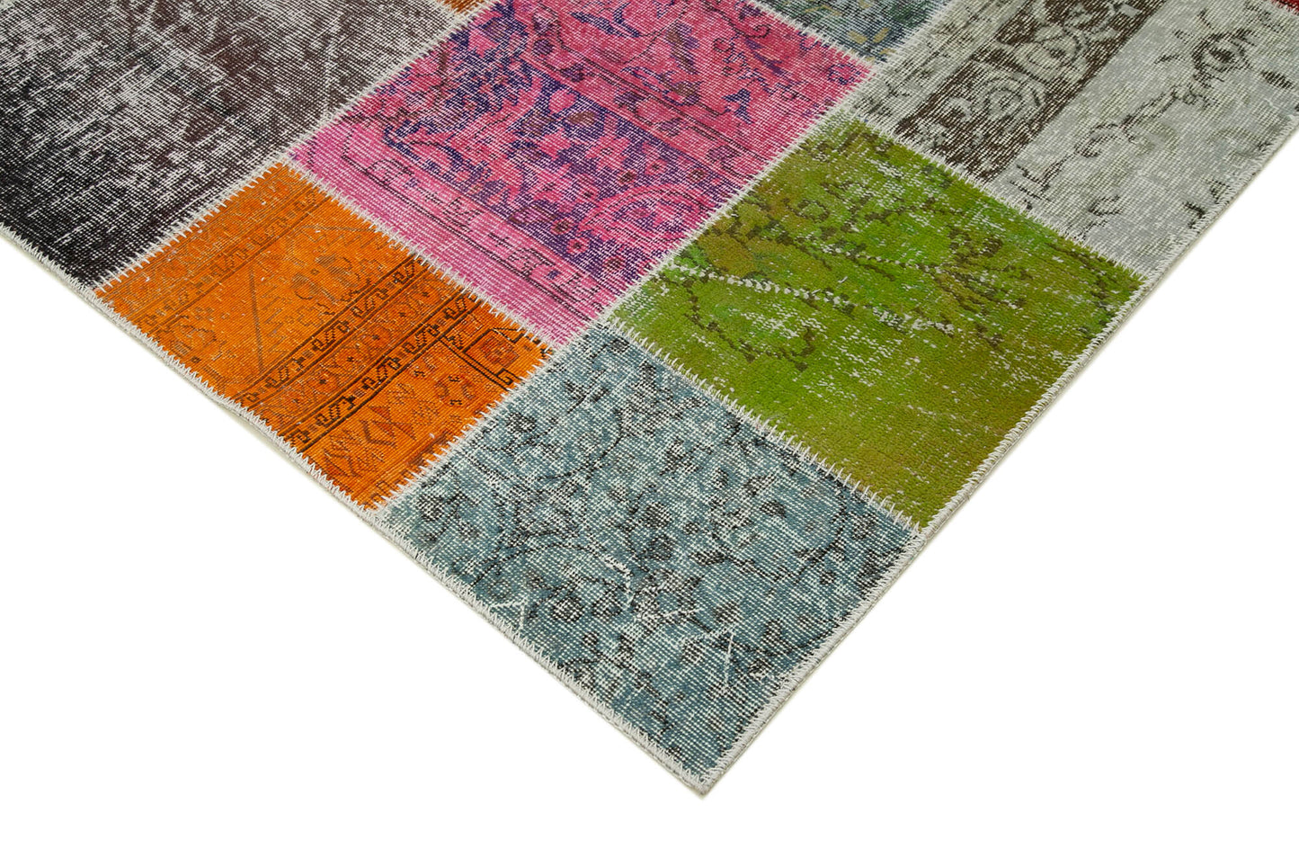 7x10 Multicolor Patchwork Rug - 31471