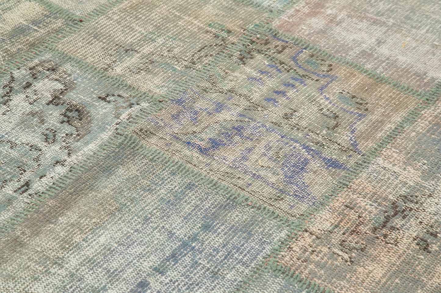 6x8 Grey Patchwork Rug - 32057