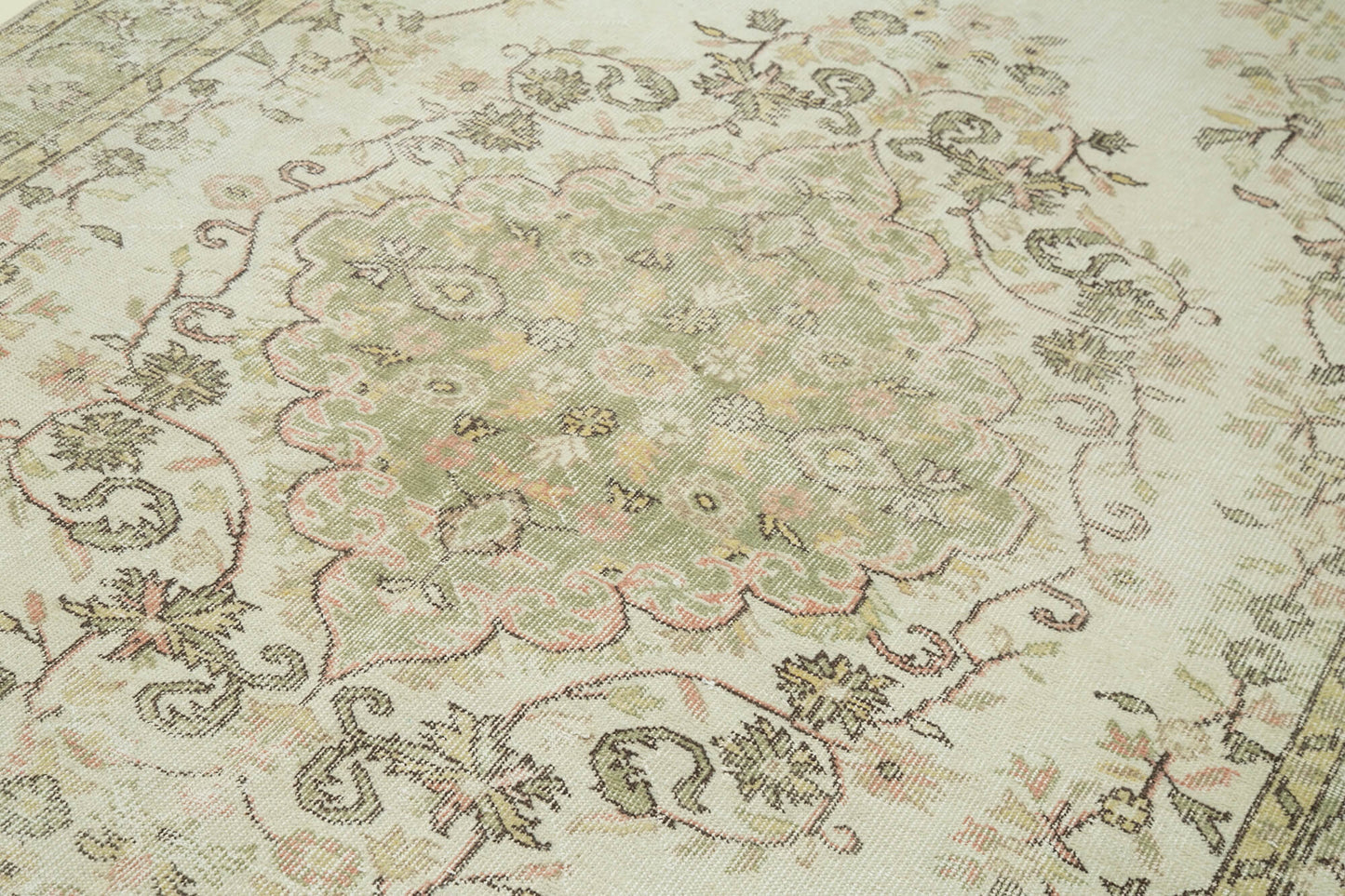 6x10 Beige Turkish Vintage Area Rug - 36490