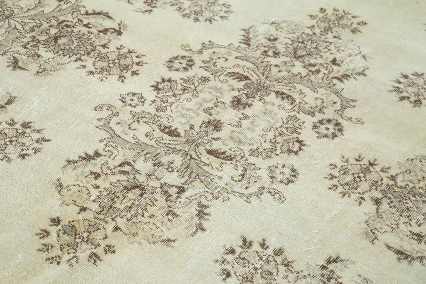 6x10 Beige Turkish Vintage Area Rug - 36585