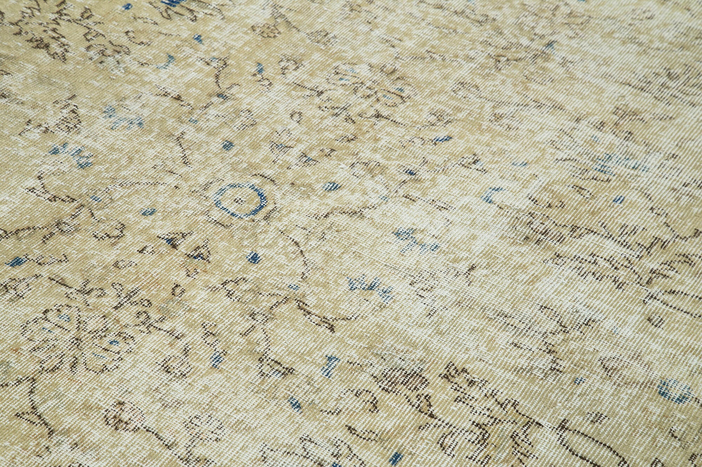 7x9 Beige Turkish Vintage Area Rug - 36632