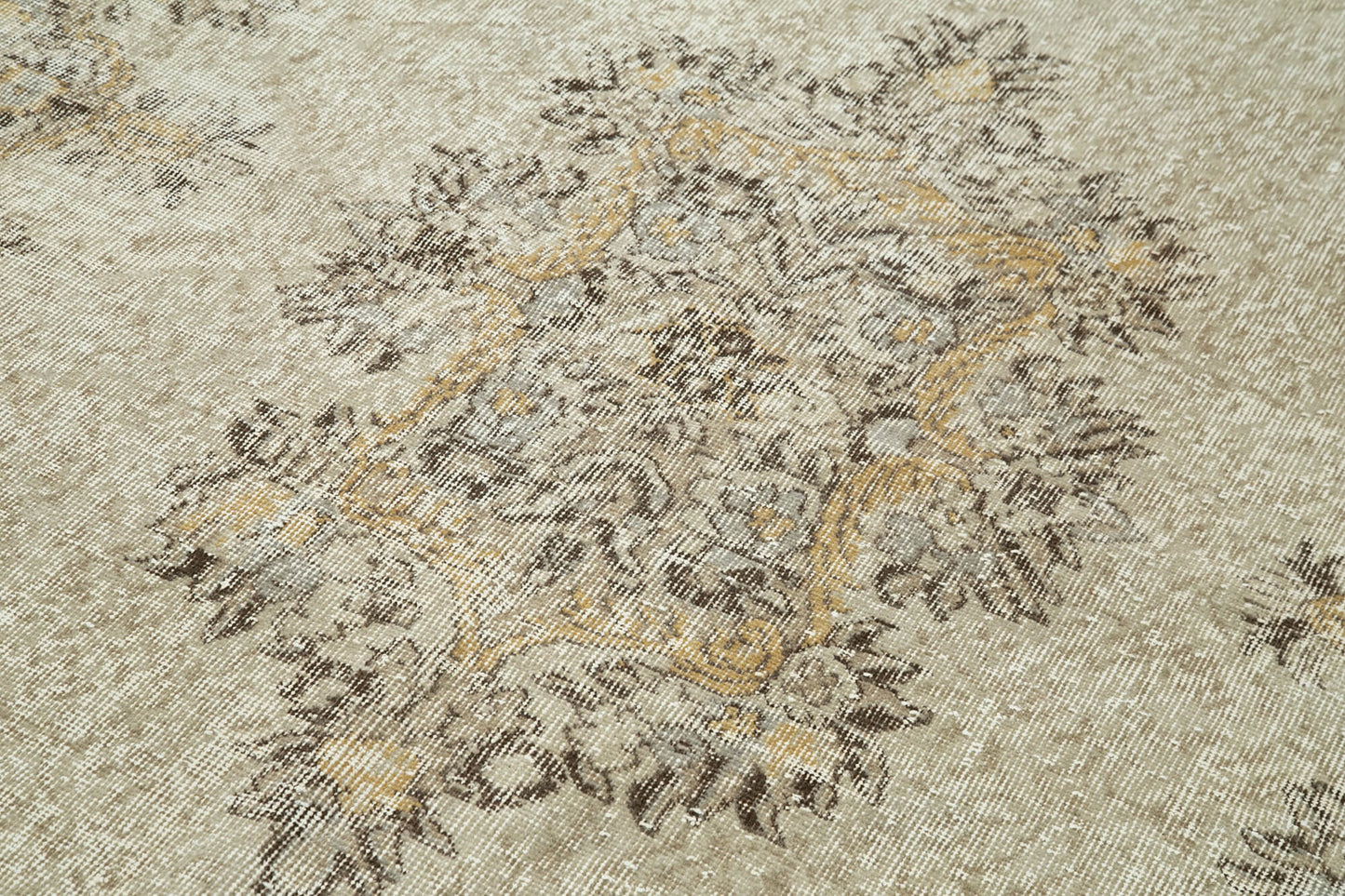 5x9 Beige Turkish Vintage Area Rug - 36645