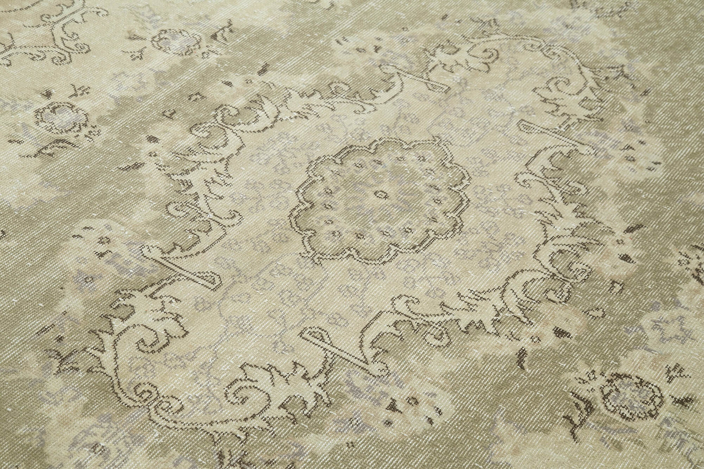 6x10 Beige Turkish Vintage Area Rug - 36698