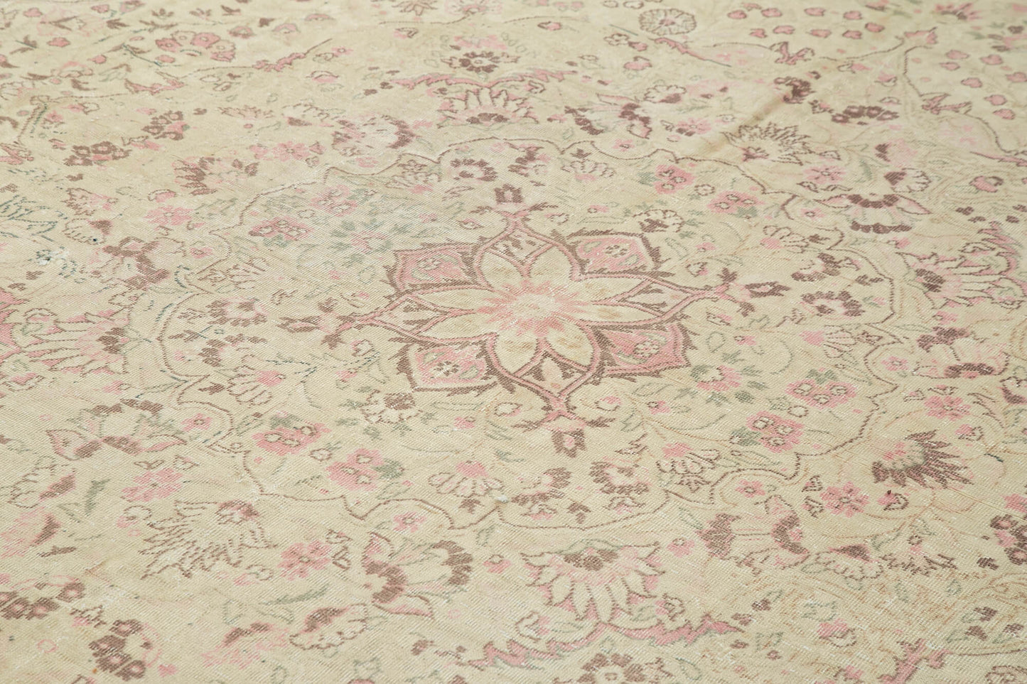 9x13 Beige Vintage Rug - 38025