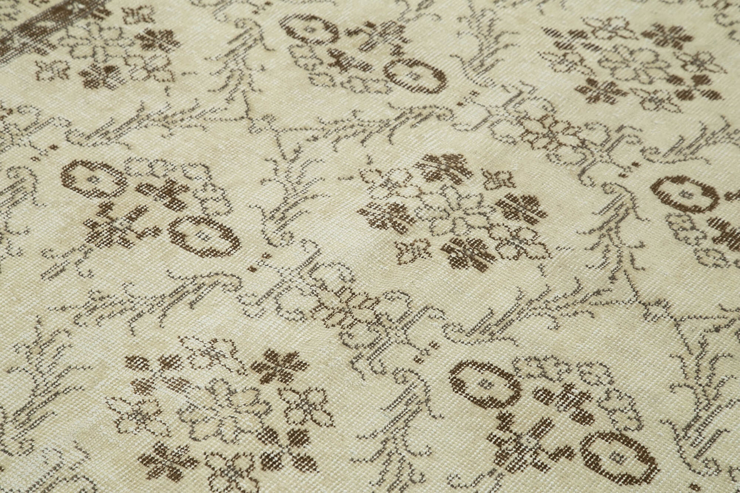 5x9 Beige Turkish Vintage Area Rug - 38928