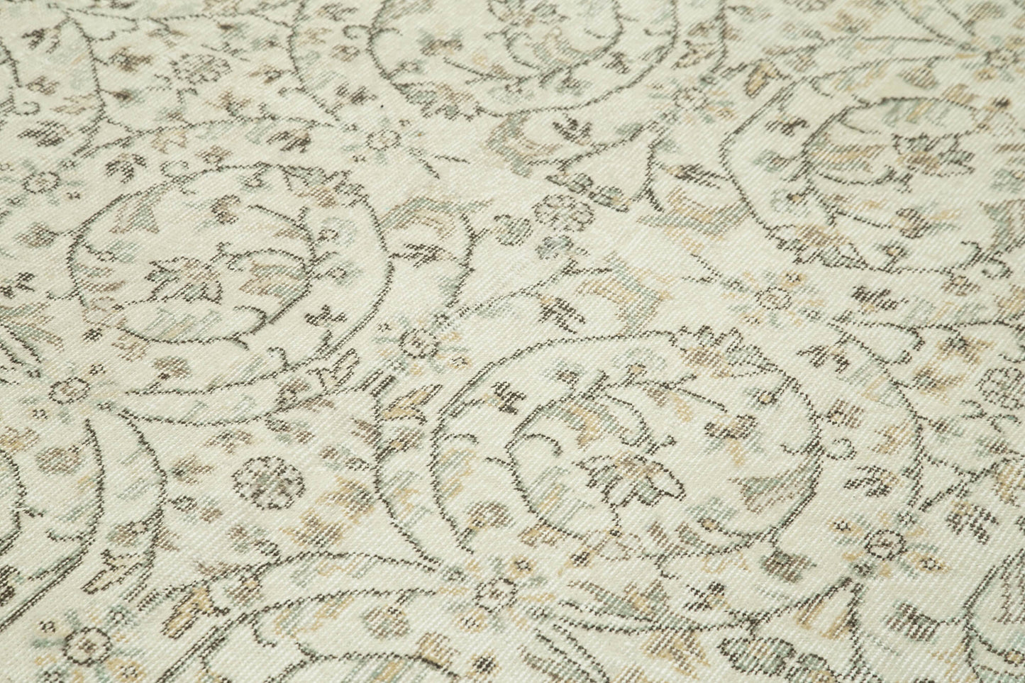 6x10 Beige Turkish Vintage Area Rug - 38952