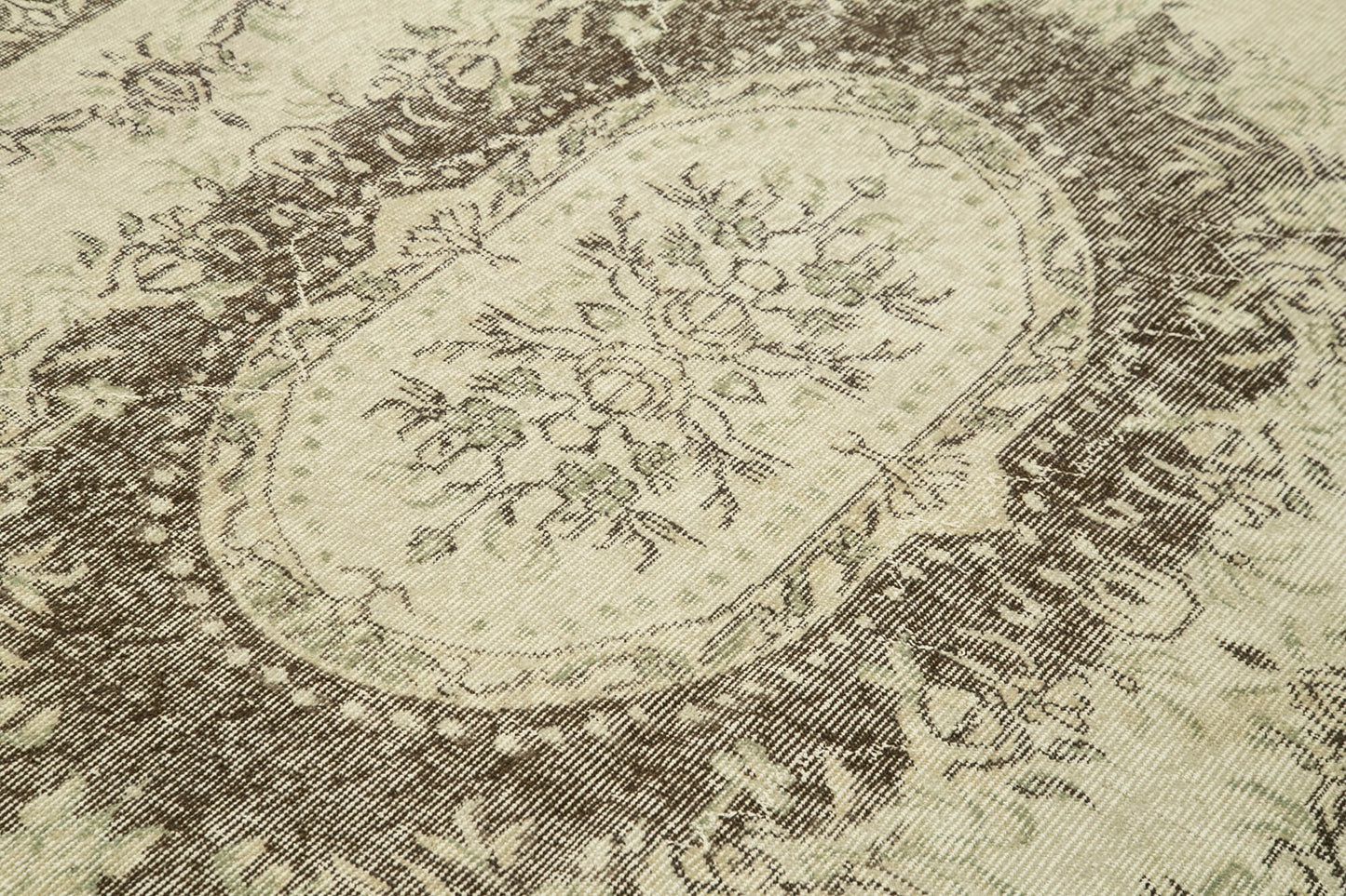 6x9 Beige Turkish Vintage Area Rug - 38985