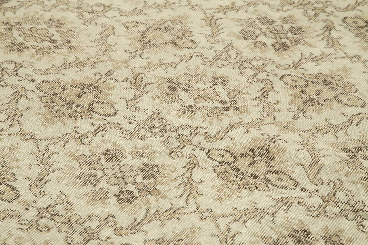 6x10 Beige Turkish Vintage Area Rug - 38987