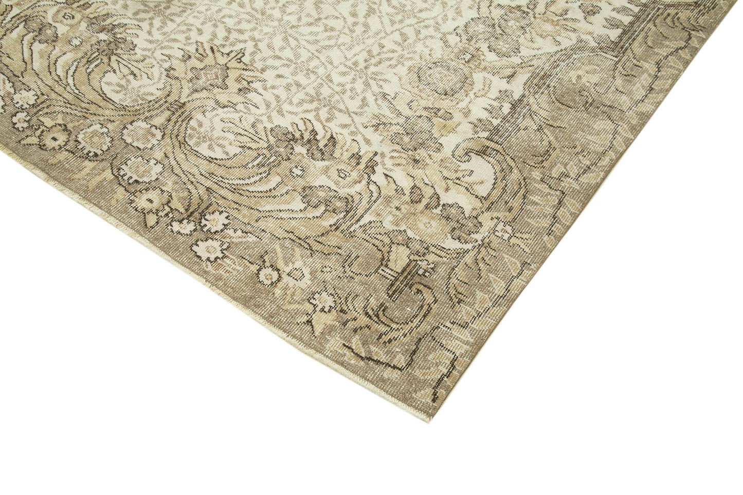 6x9 Beige Turkish Vintage Area Rug - 39021