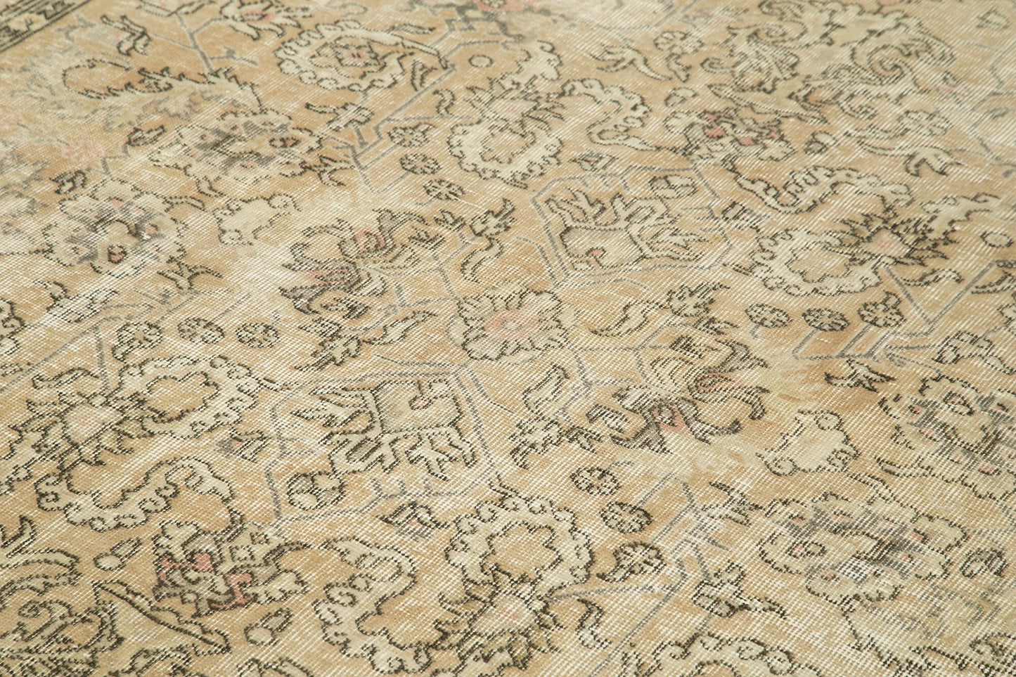 7x9 Beige Turkish Vintage Area Rug - 39065