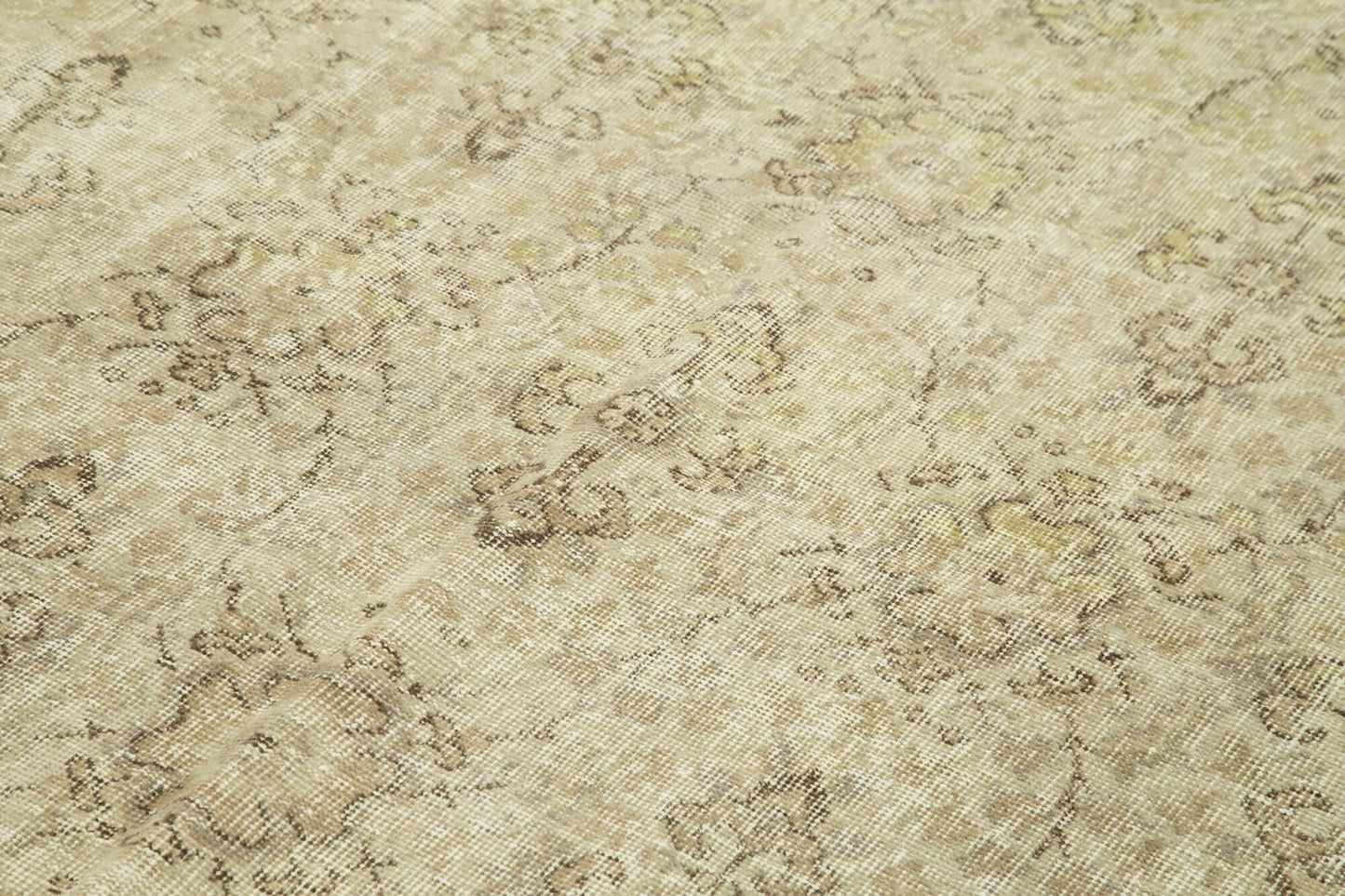 7x9 Beige Turkish Vintage Area Rug - 39070