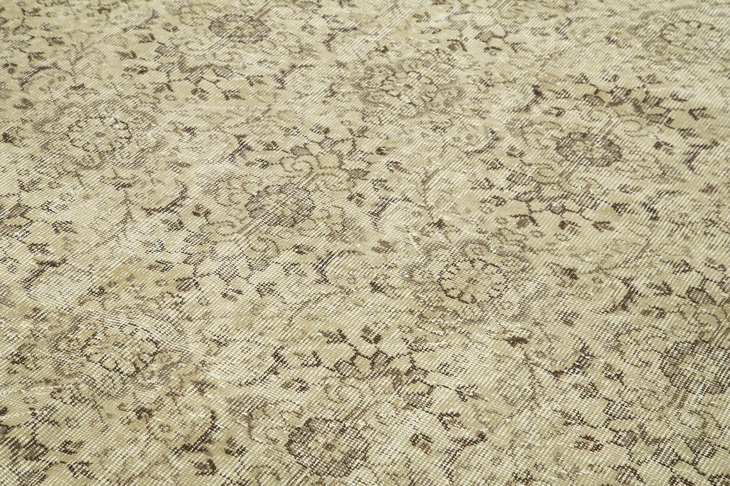 7x10 Beige Turkish Vintage Area Rug - 39074