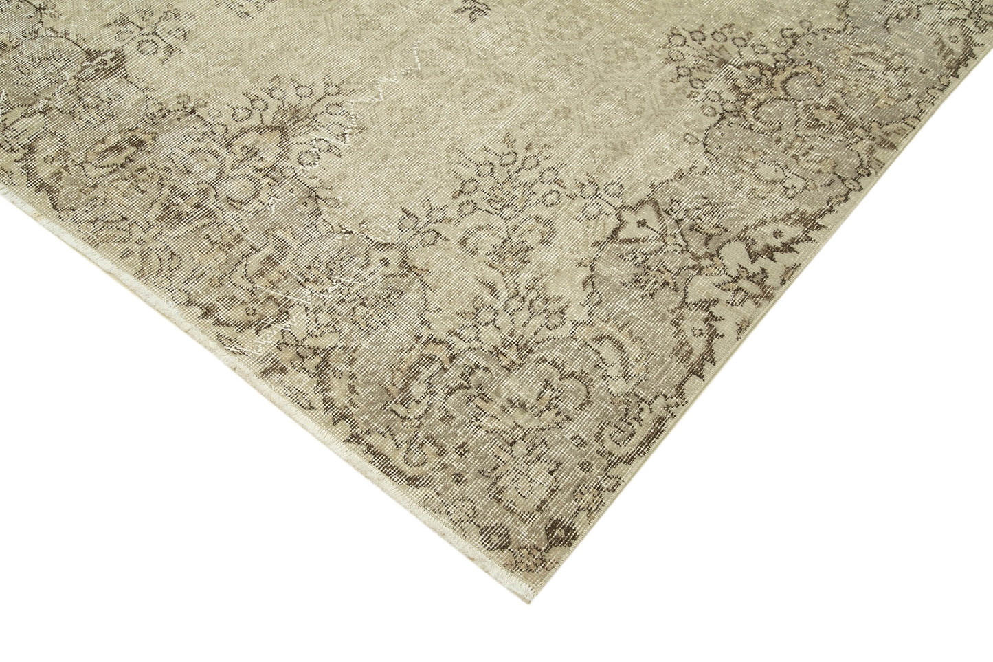 7x10 Beige Turkish Vintage Area Rug - 39084