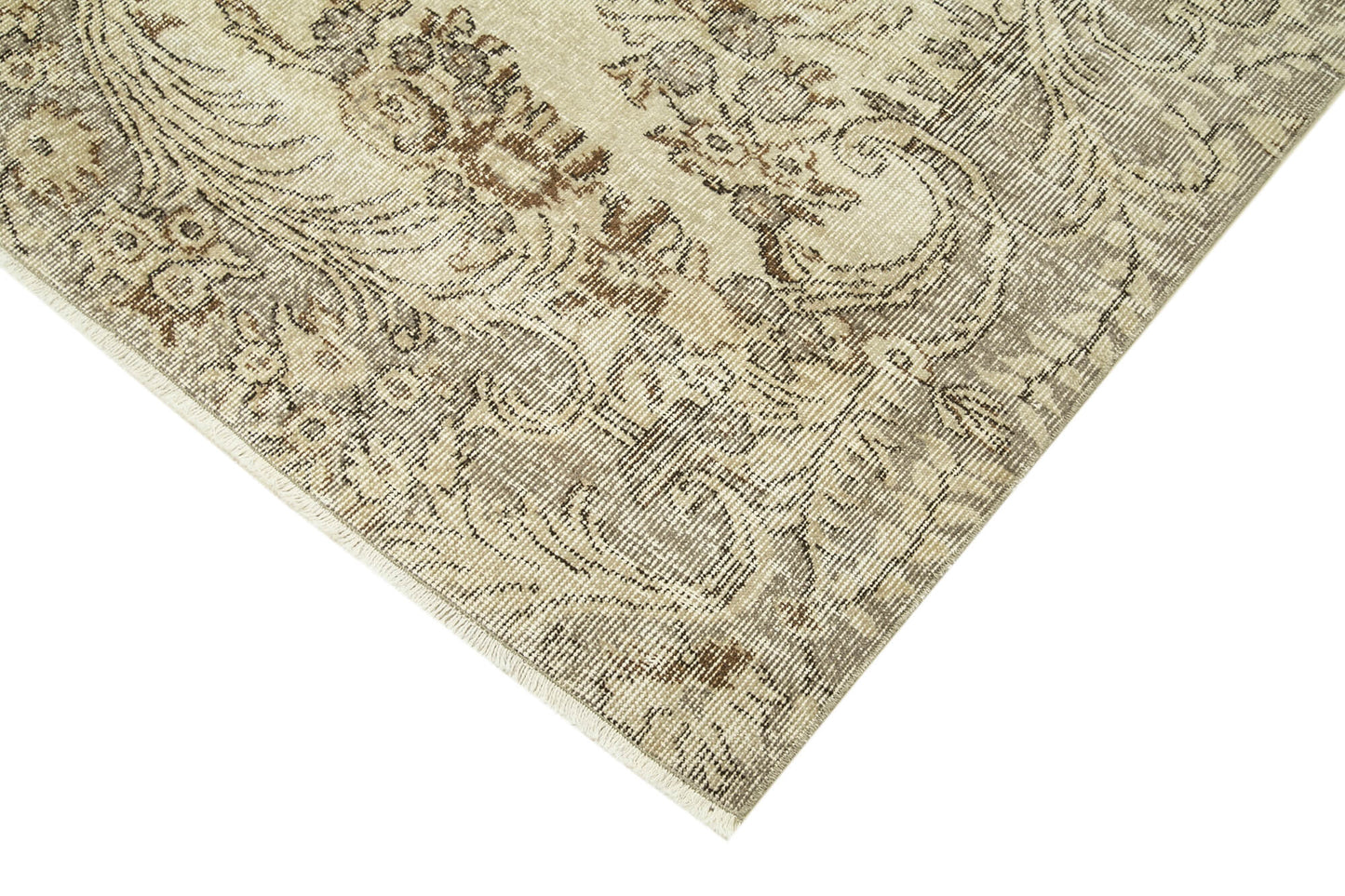 6x9 Beige Turkish Vintage Area Rug - 39089