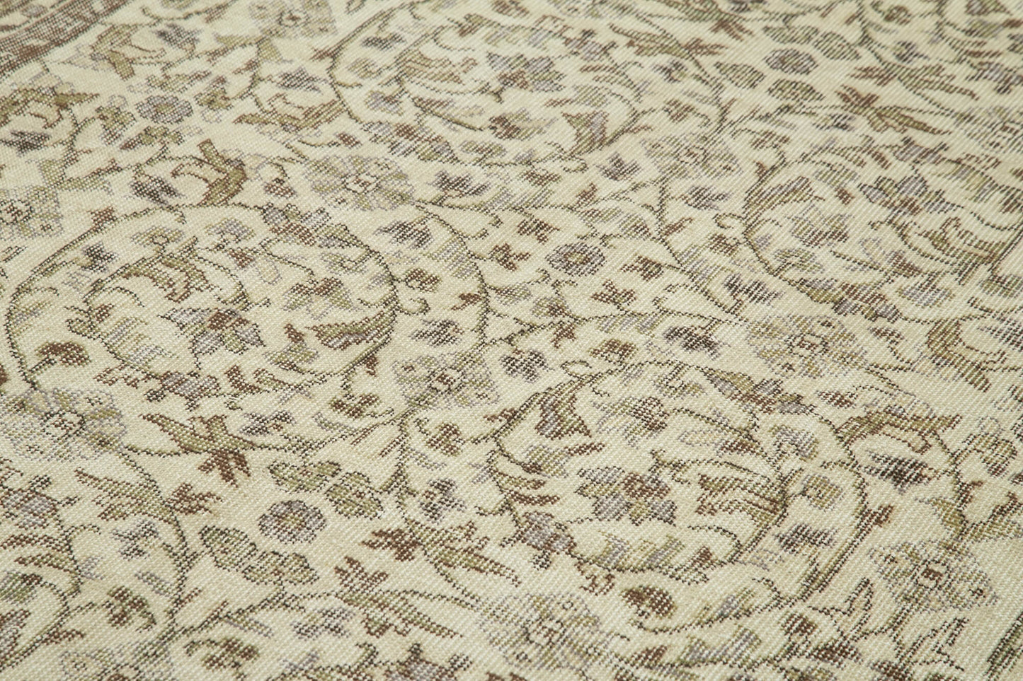 6x10 Beige Turkish Vintage Area Rug - 39313
