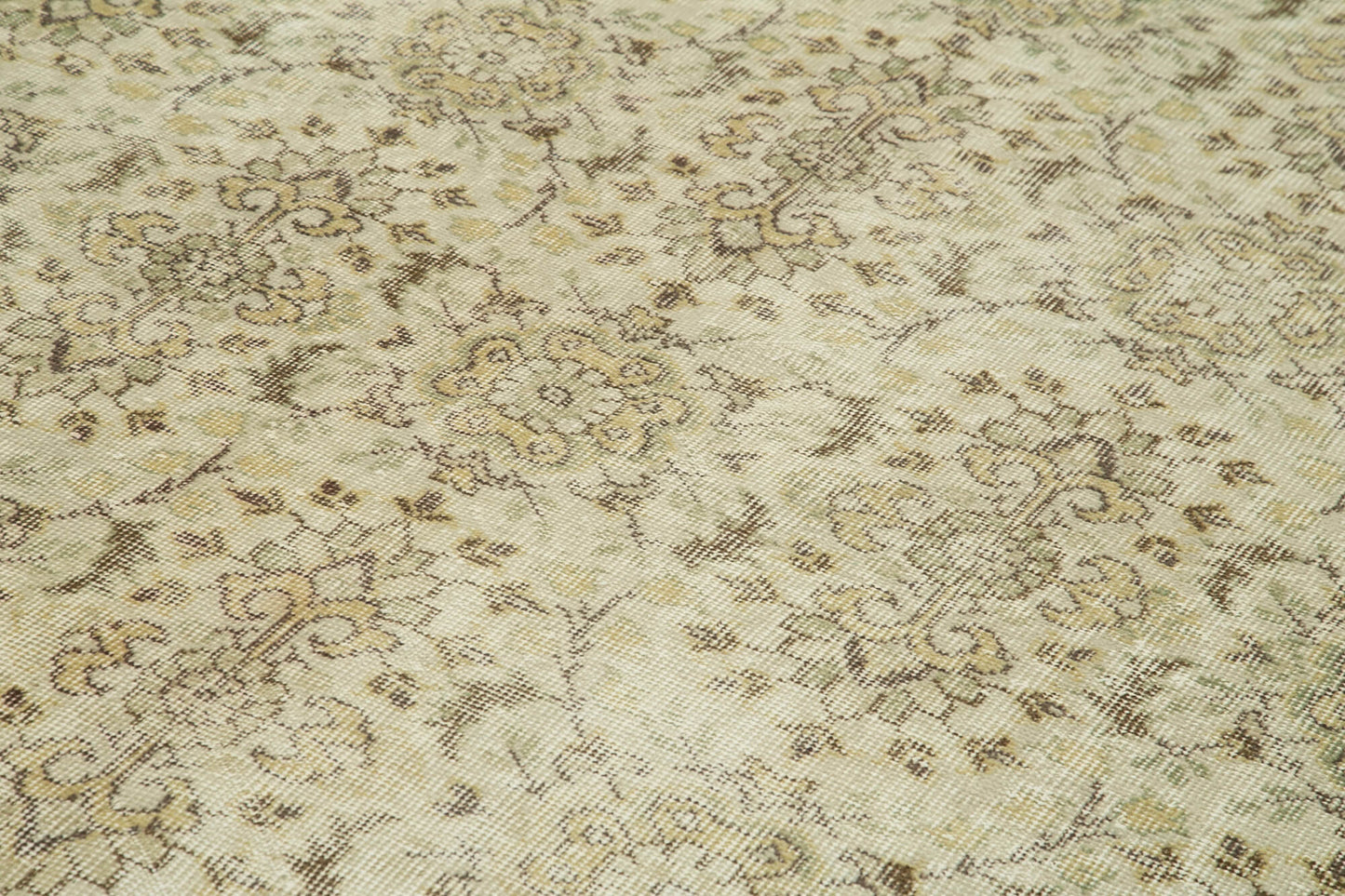 6x10 Beige Turkish Vintage Area Rug - 39318