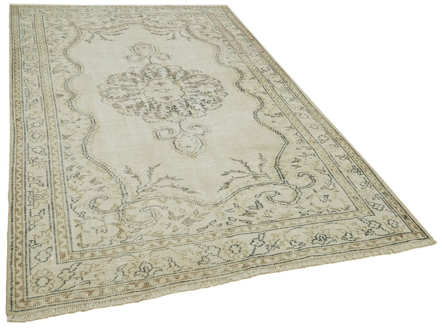 6x9 Beige Turkish Vintage Area Rug - 41411
