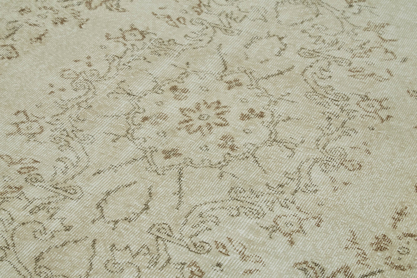 5x9 Beige Turkish Vintage Area Rug - 41461