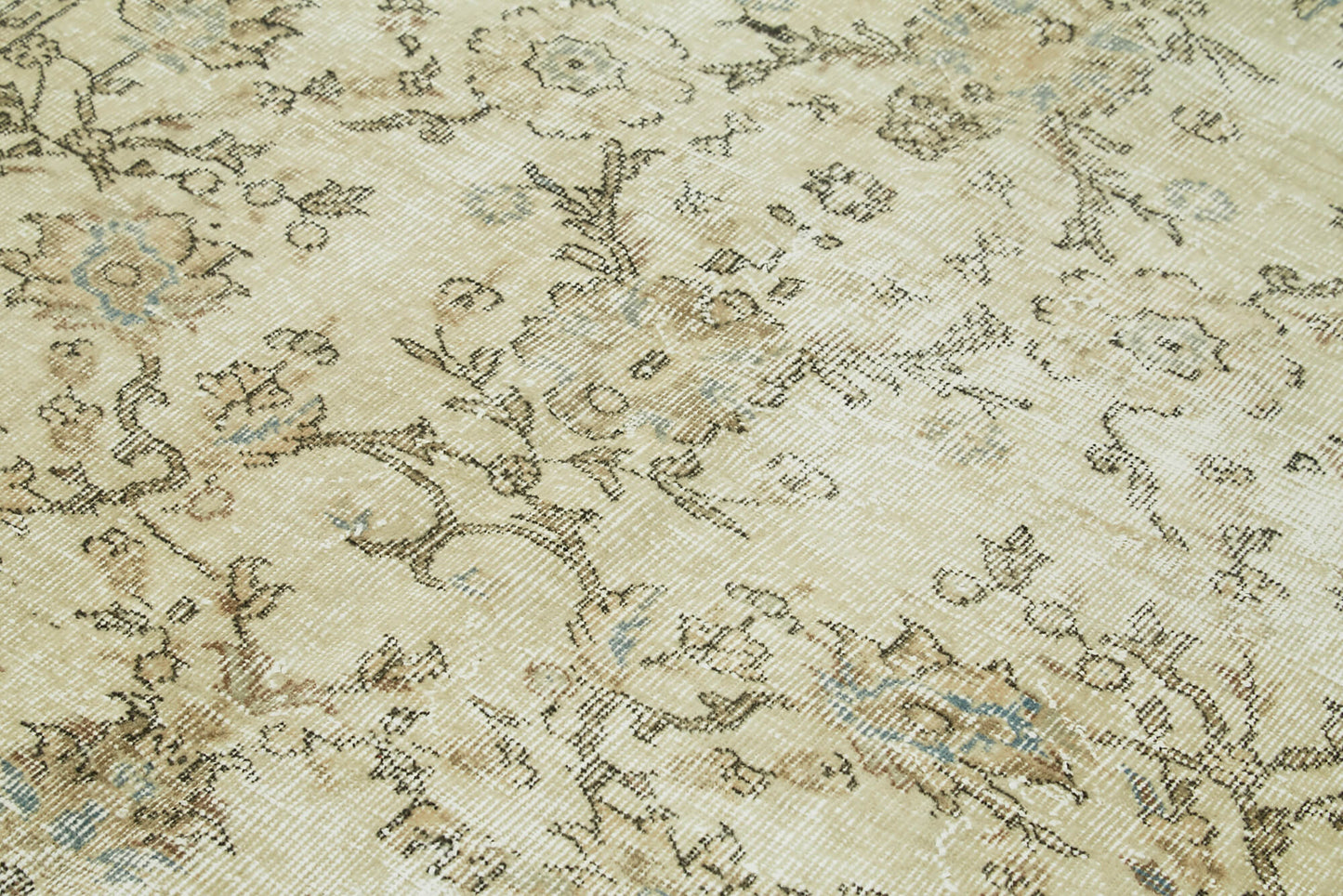 5x7 Beige Turkish Vintage Area Rug - 41494