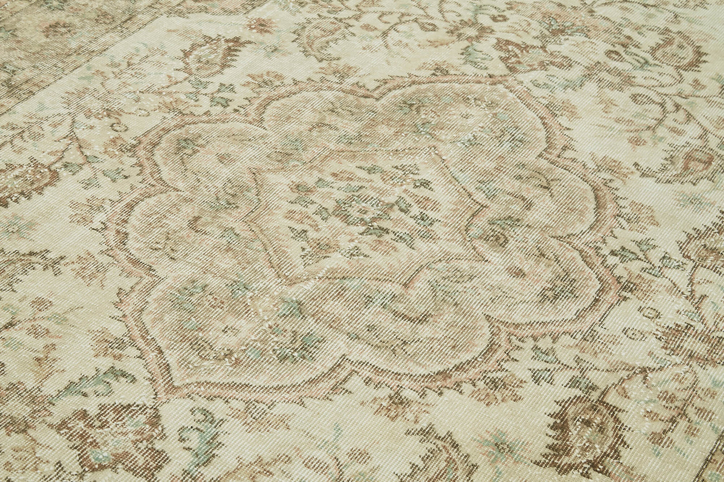 6x9 Beige Turkish Vintage Area Rug - 41508