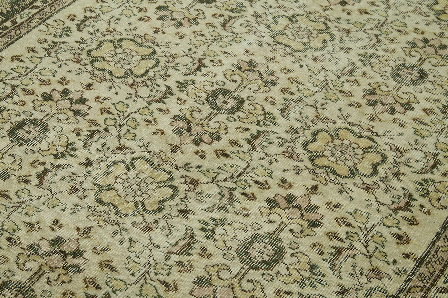 6x9 Beige Turkish Vintage Area Rug - 41578